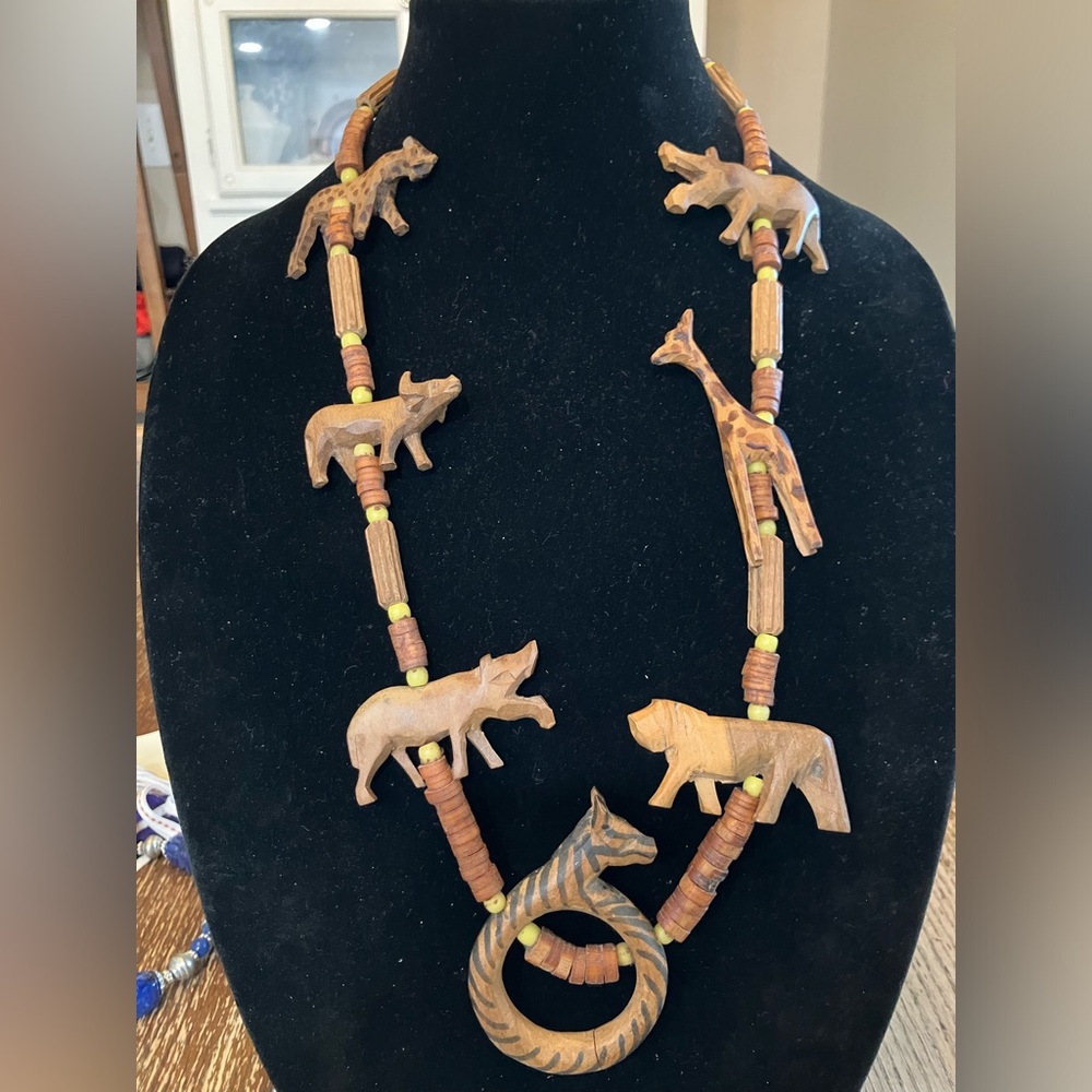 Wood & Leather Safari Necklace Hand Carved Giraffe Lion Zebra Tribal Fetish